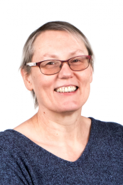 Barbara McPake