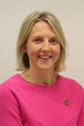 Dr Stephanie Williams