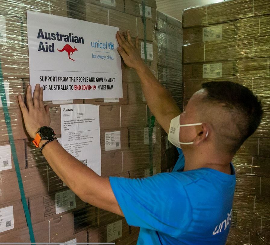 Vaccine Safety Boxes delivered to Vietnam